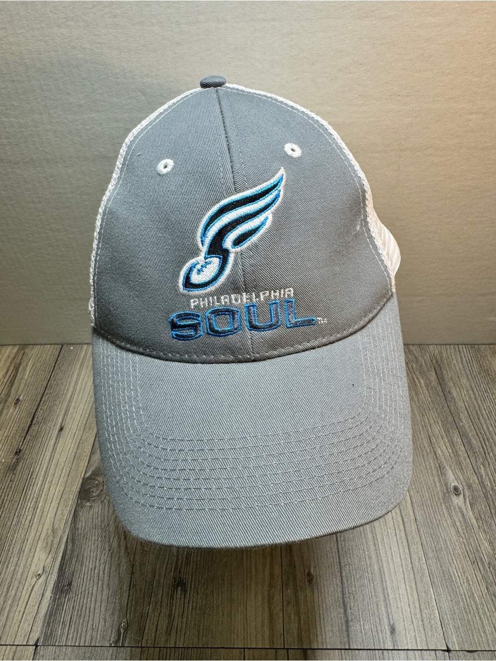Official AFL Arena Football Philadelphia Soul Gray White Mesh Trucker Cap Hat